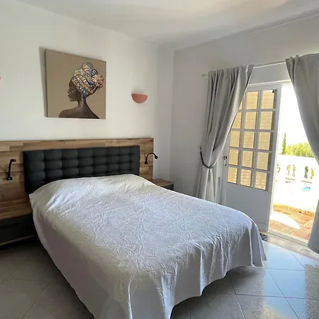 Villa Do Monte Santa Bárbara de Nexe